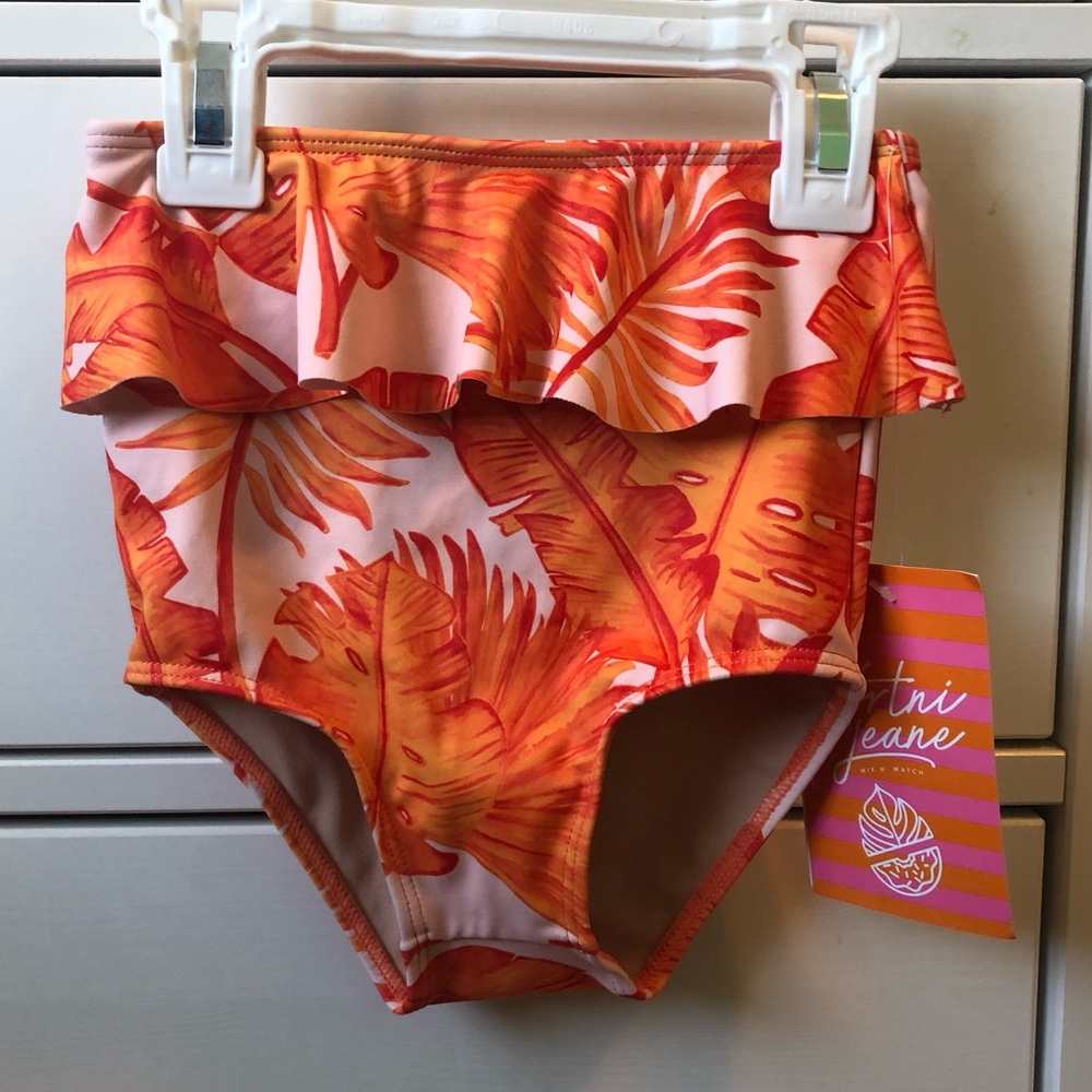 Kortni Jeane mini peplum bottoms 2/3 NWT